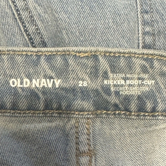 Old Navy High Rise Boot Cut Jeans - Picture 2 of 4